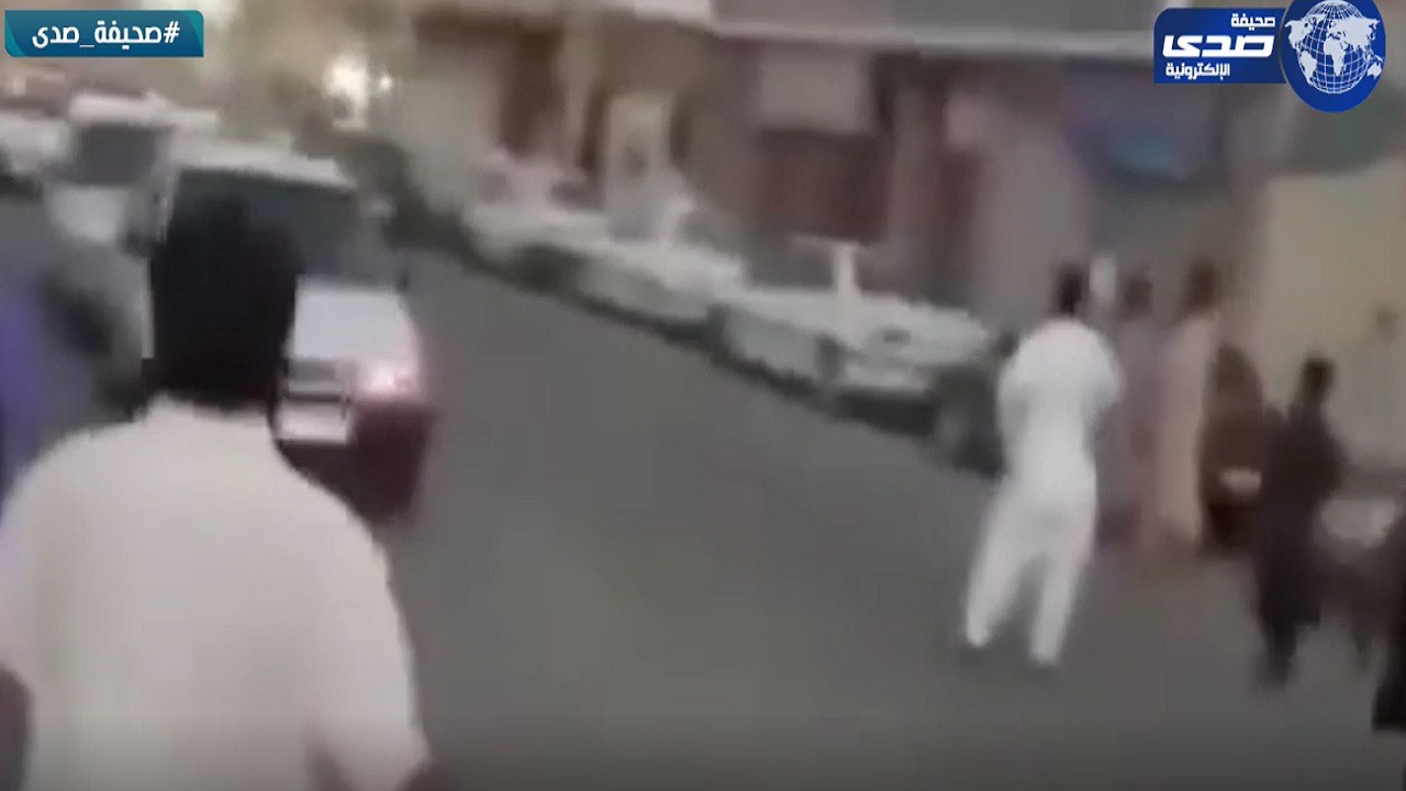 بالفيديو.. لحظة فرار قوات الملالي من بلوشستان هربا من المتظاهرين