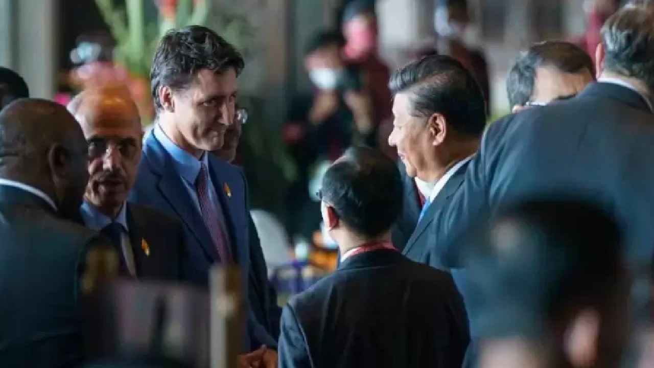 بالفيديو .. الزعيم الصيني يوبخ رئيس الوزراء الكندي