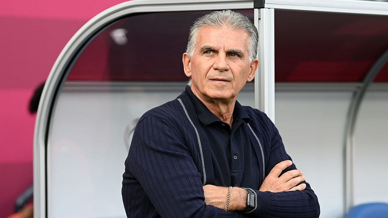 مدرب إيران يطالب بمنح اللاعبين حق اللجوء السياسي بعد تهديدهم بالقتل