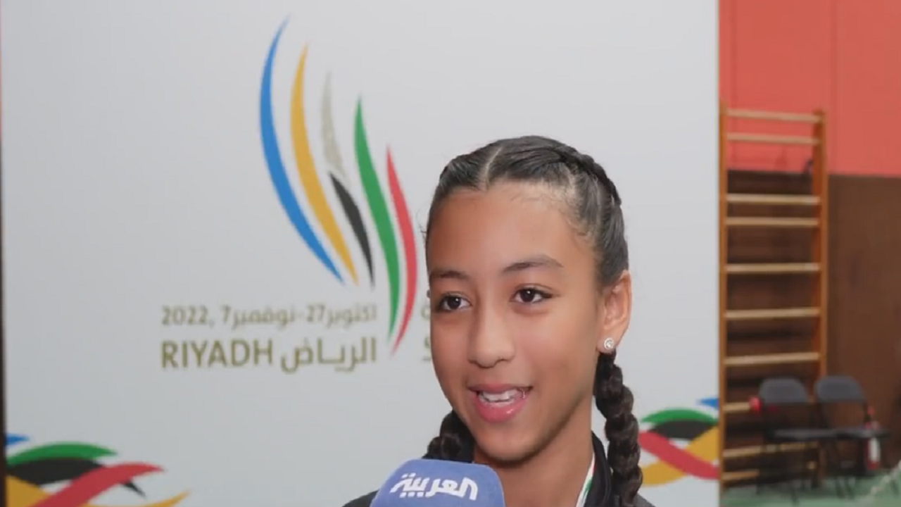 بالفيديو.. أول بطلة جمباز في المملكة تشارك في دورة الألعاب السعودية