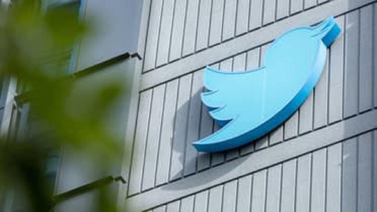 تويتر تطلق الاشتراك الشهري للحصول على علامة التحقق الزرقاء بـ 8 دولارات