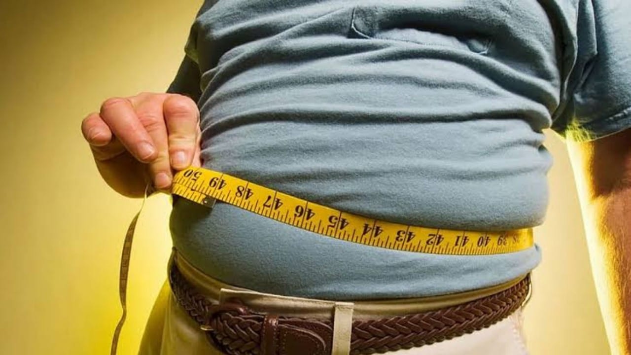 استشاري يحذر من مستحضرات إنقاص الوزن: قد تزيد الطين بله
