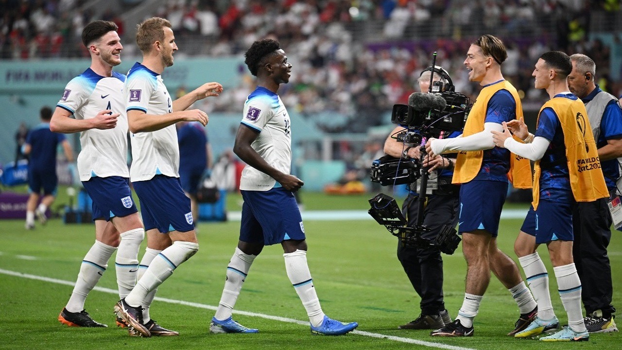 بالفيديو والصور .. هزيمة قاسية لإيران أمام إنجلترا في كأس العالم