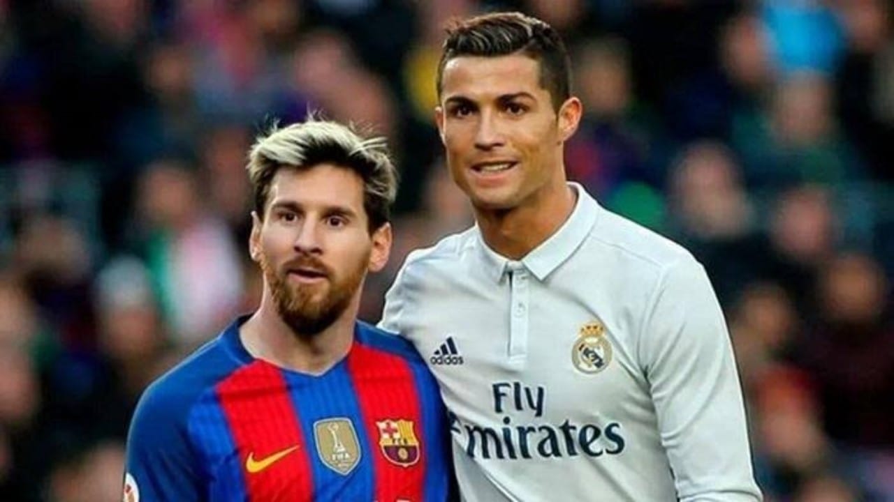 “رونالدو” يهدد باعتزال كرة القدم بسبب ميسي