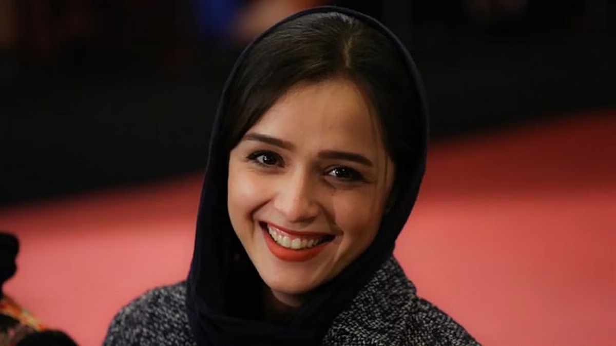 الملالي يعتقل ممثلة شابة بسبب صورة
