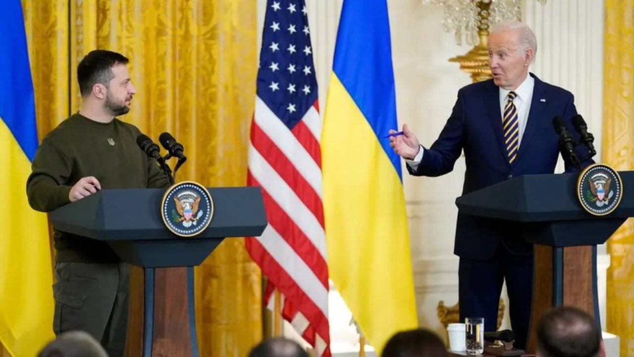 خلافات بين الرئيس الأمريكي ونظيره الأوكراني في محادثات واشنطن
