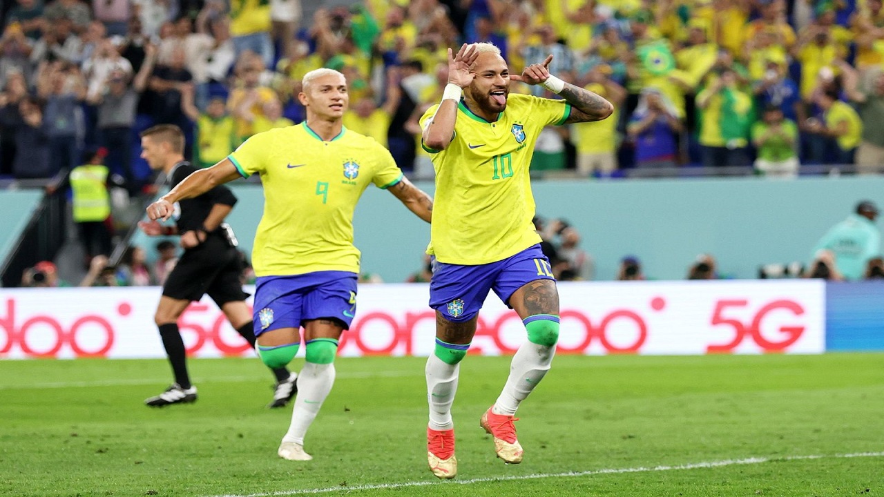 البرازيل تكتسح كوريا برباعية في ثمن نهائي كأس العالم
