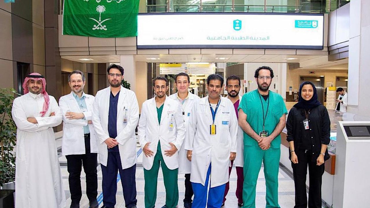 “طبية” جامعة الملك سعود تنجح في استئصال ورم غير حميد من حوض طفل