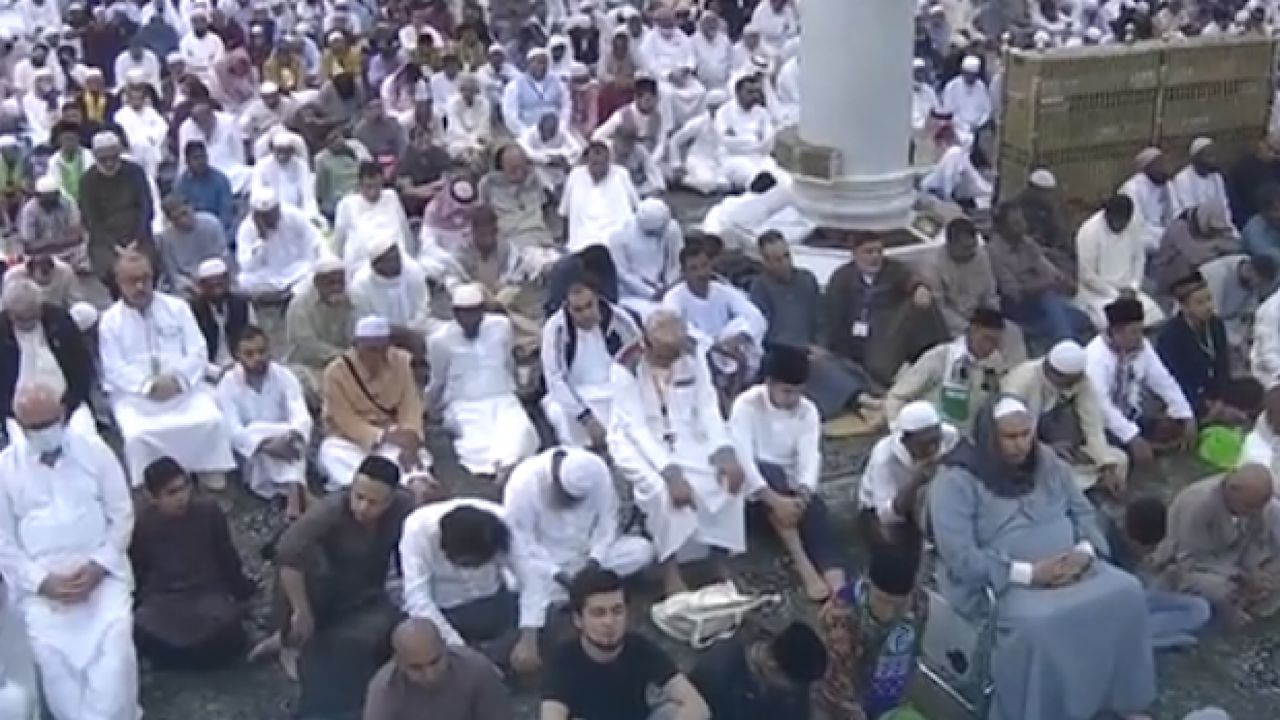خطيب المسجد النبوي: احذروا من شرِّ أصحاب الحجج الواهية والاستغاثة بغير الله (فيديو)