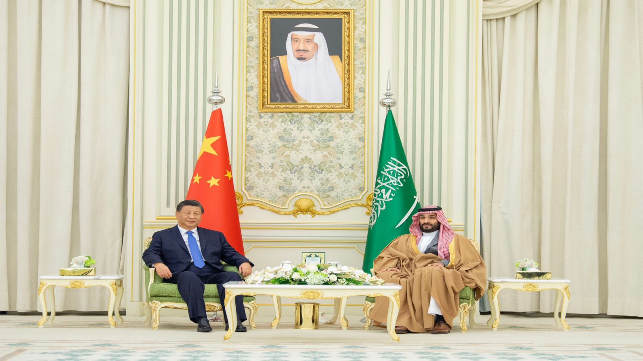 بالفيديو والصور.. ولي العهد ورئيس الصين يعقدان جلسة مباحثات رسمية