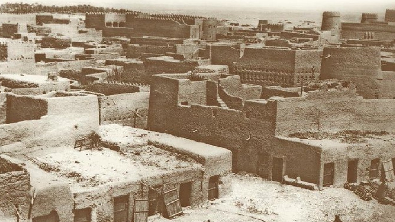 صورة نادرة لأسطح مباني الرياض