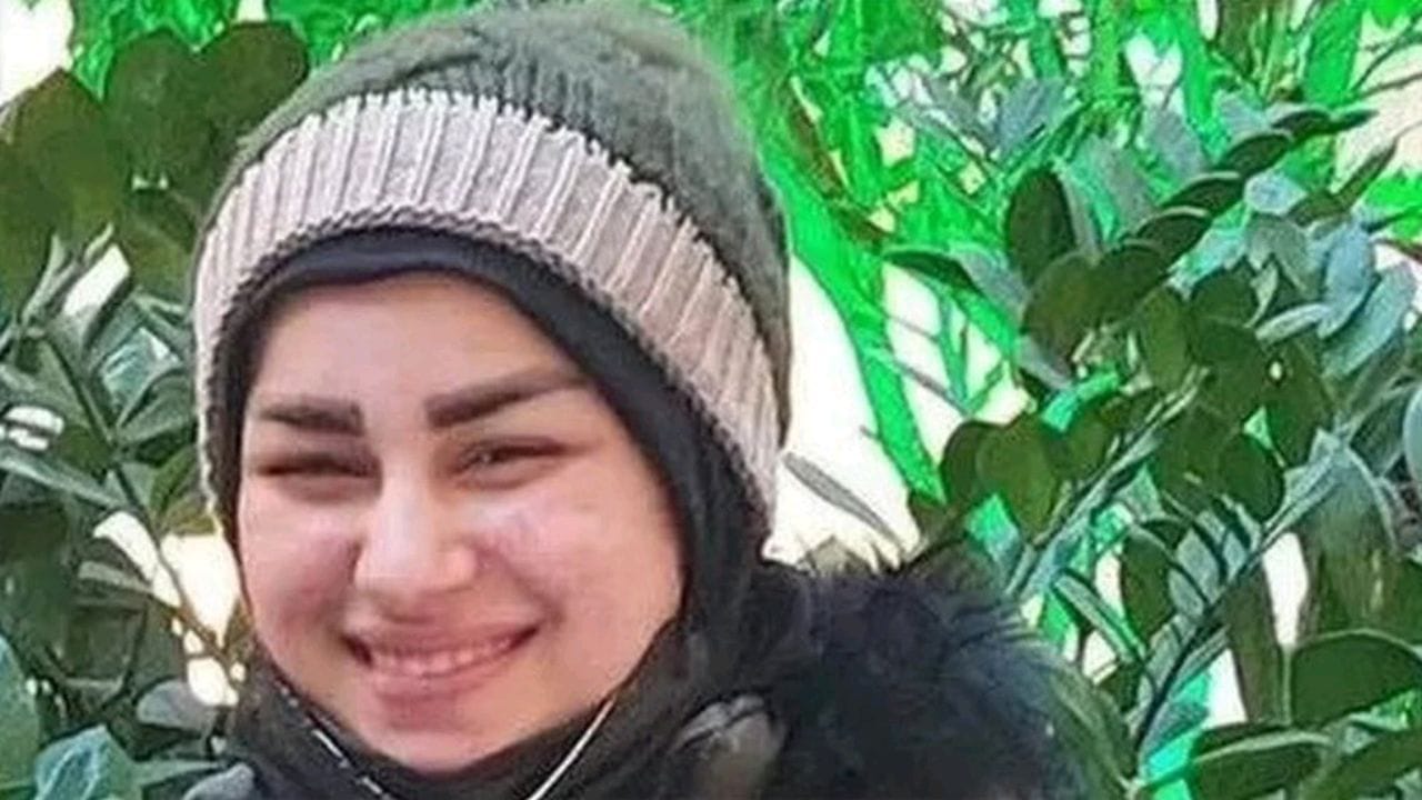 السجن 8 سنوات لرجل قطع رأس زوجته في إيران