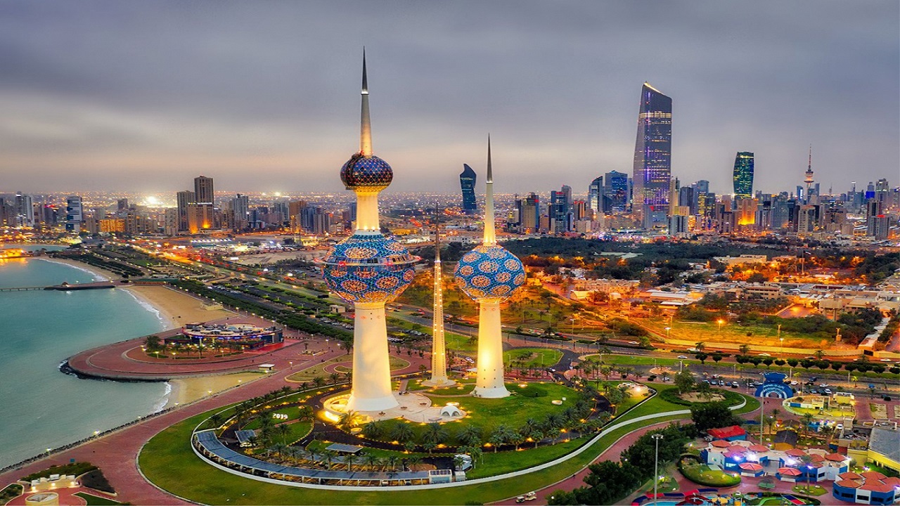 الكويت تعلن 22.35 مليار دولار عجز بالميزانية الجديدة