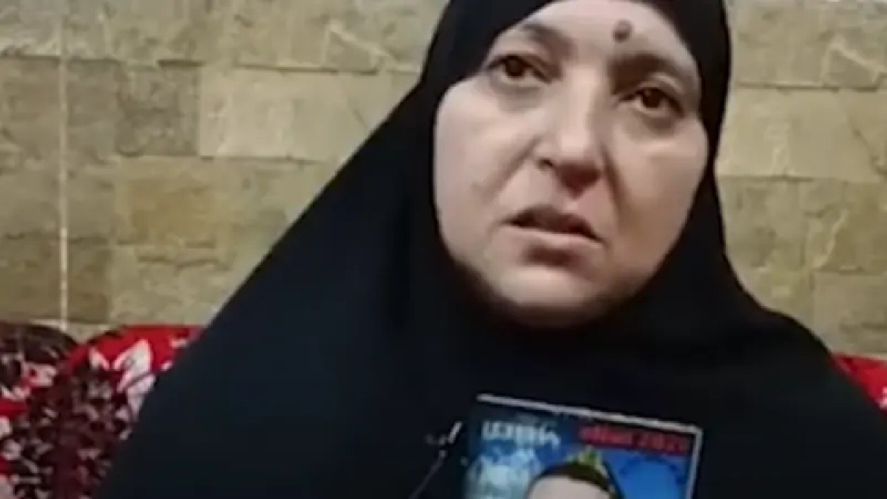 مصرية تفقد ابنها على يد والدها وشقيقيها (فيديو)
