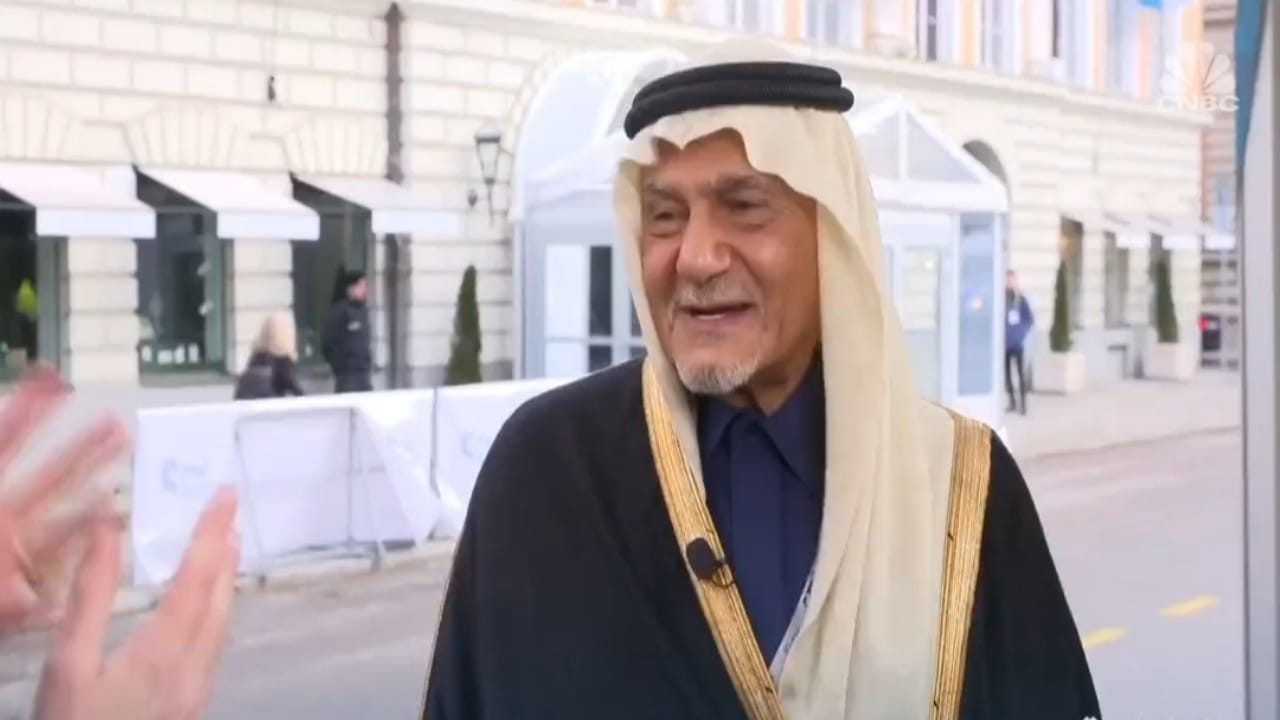 بالفيديو.. الأمير تركي الفيصل: &#8220;الأوروبيون كالسلحفاة&#8221; استيقظوا لمخاطر إيران بعد 40 عاما