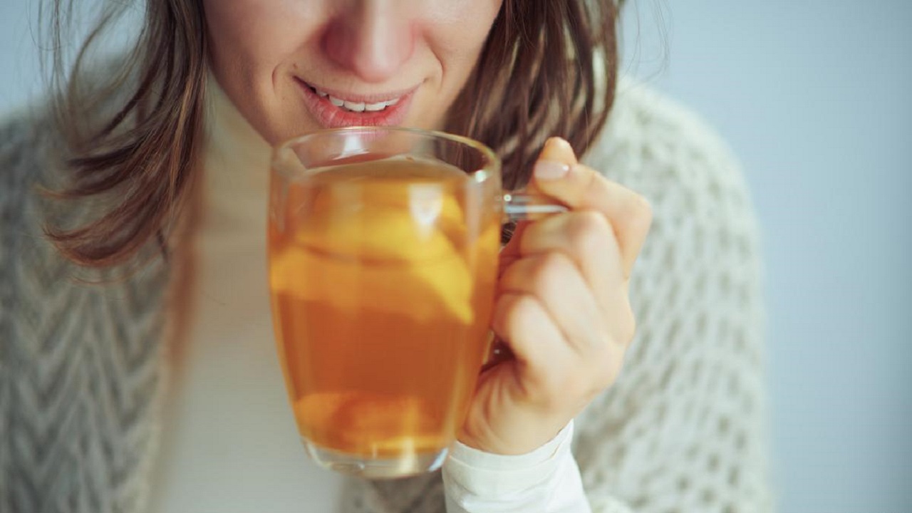 مضاد للالتهابات والتجاعيد..فوائد مذهلة للشاي الأخضر على البشرة