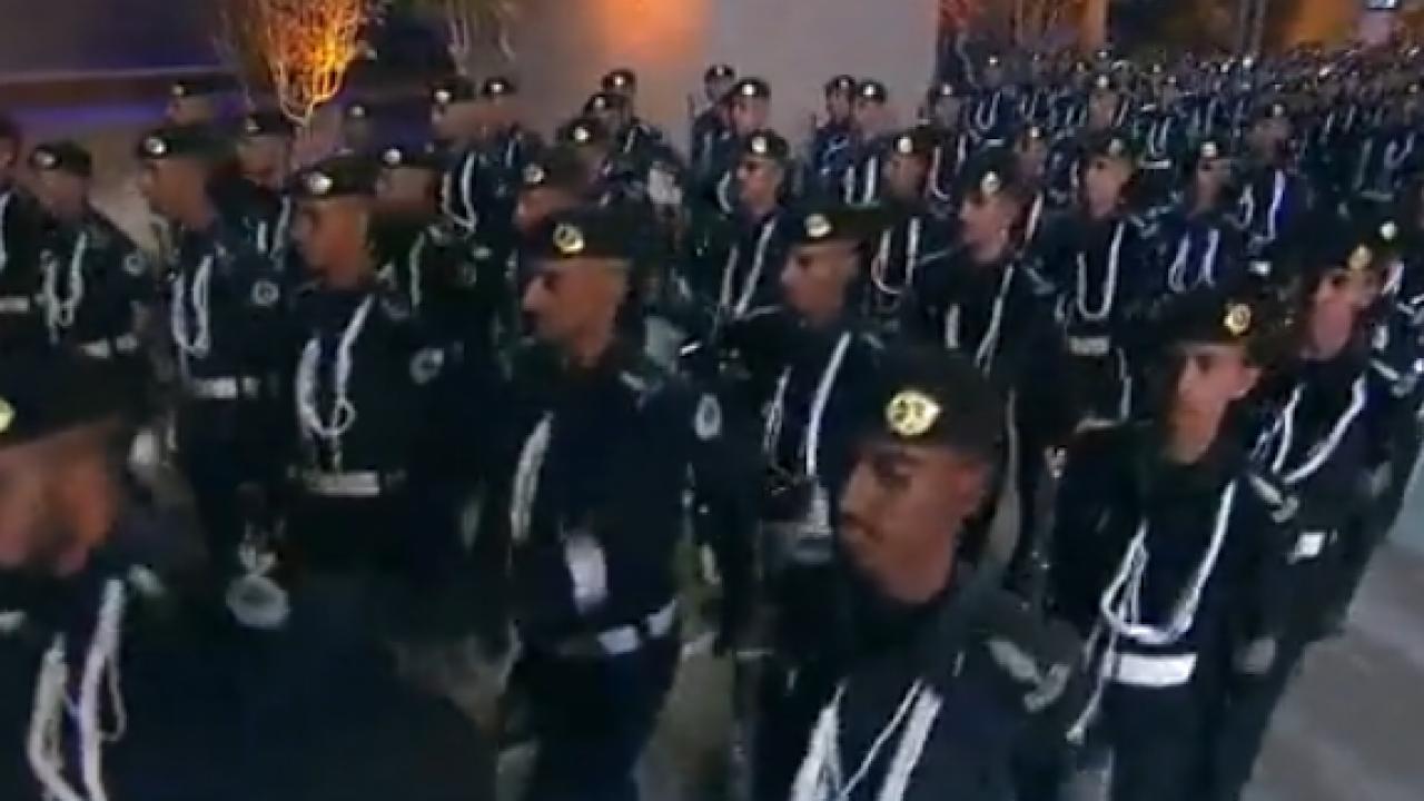 بالفيديو.. عرض عسكري مهيب للداخلية في محفل مسيرة ذكرى يوم التأسيس