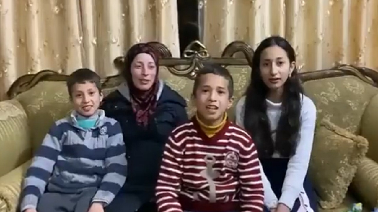 بالفيديو .. طفل سوري يوجه رسالة شكر لـ&#8221;آل الشيخ&#8221; بعد تحقيقه لأمنيته