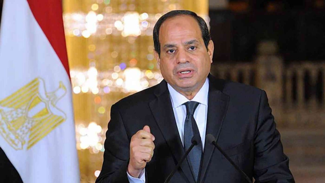 الرئيس المصري يحذر من تكرار أحداث 2011