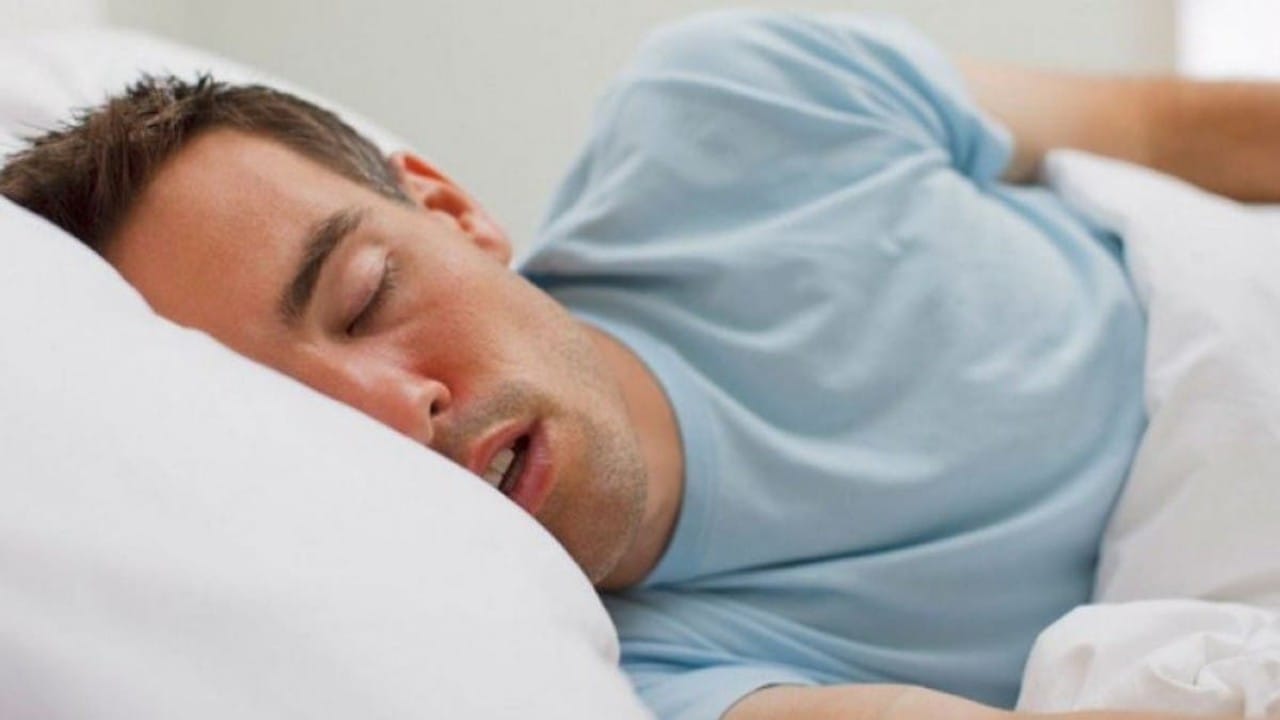 نصيحة من “الصحة” للحصول على نوم عميق
