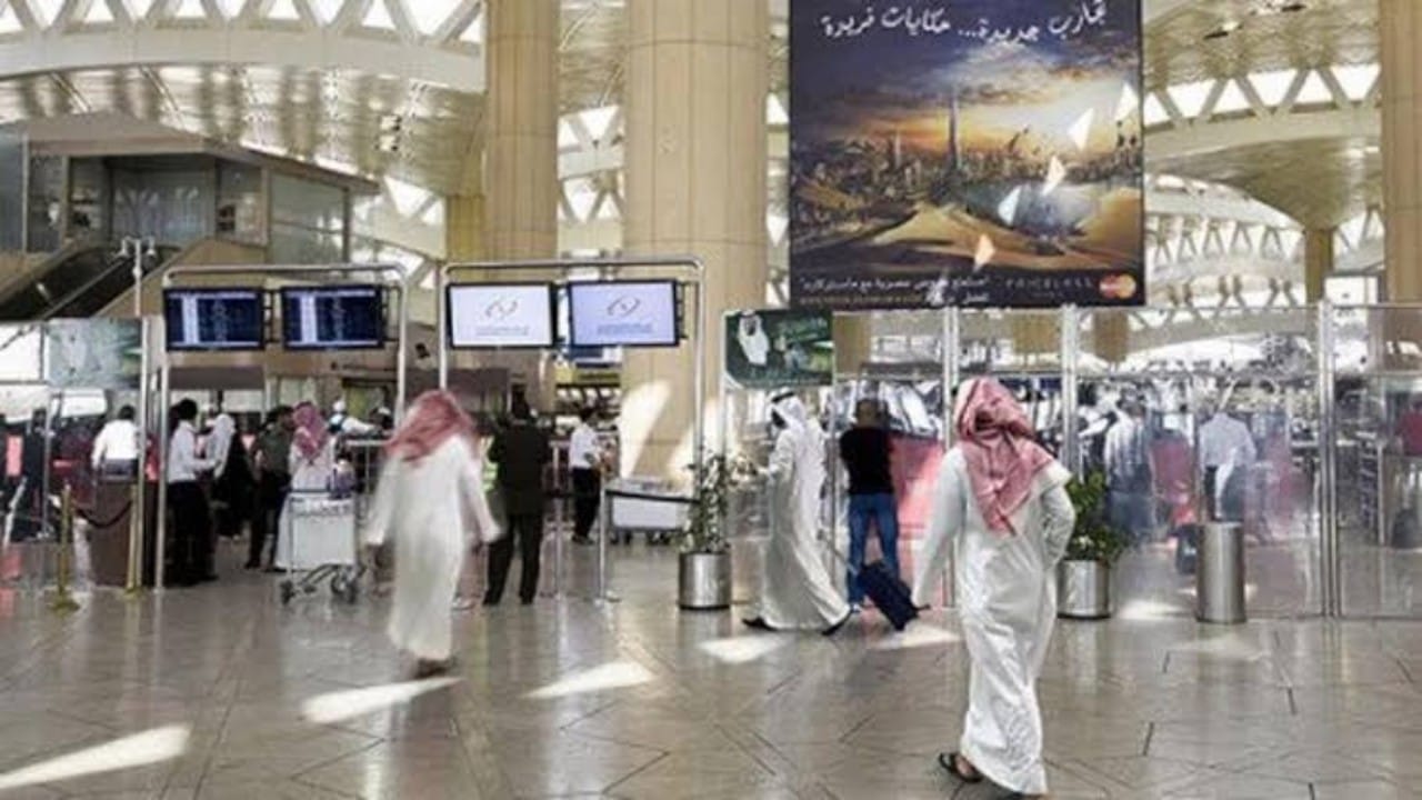 السياحة: يمكن لحاملي تأشيرة “الشنغن” دخول المملكة من خلال أي شركة طيران