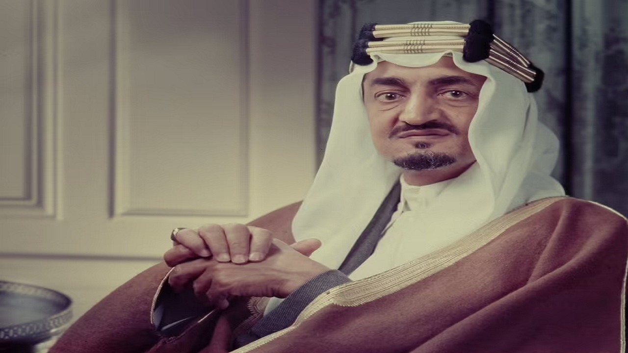 بالفيديو .. تفاصيل حوار دار بين الملك فيصل والشيخ &#8220;ناصر الشثري&#8221; حول التلفزيون