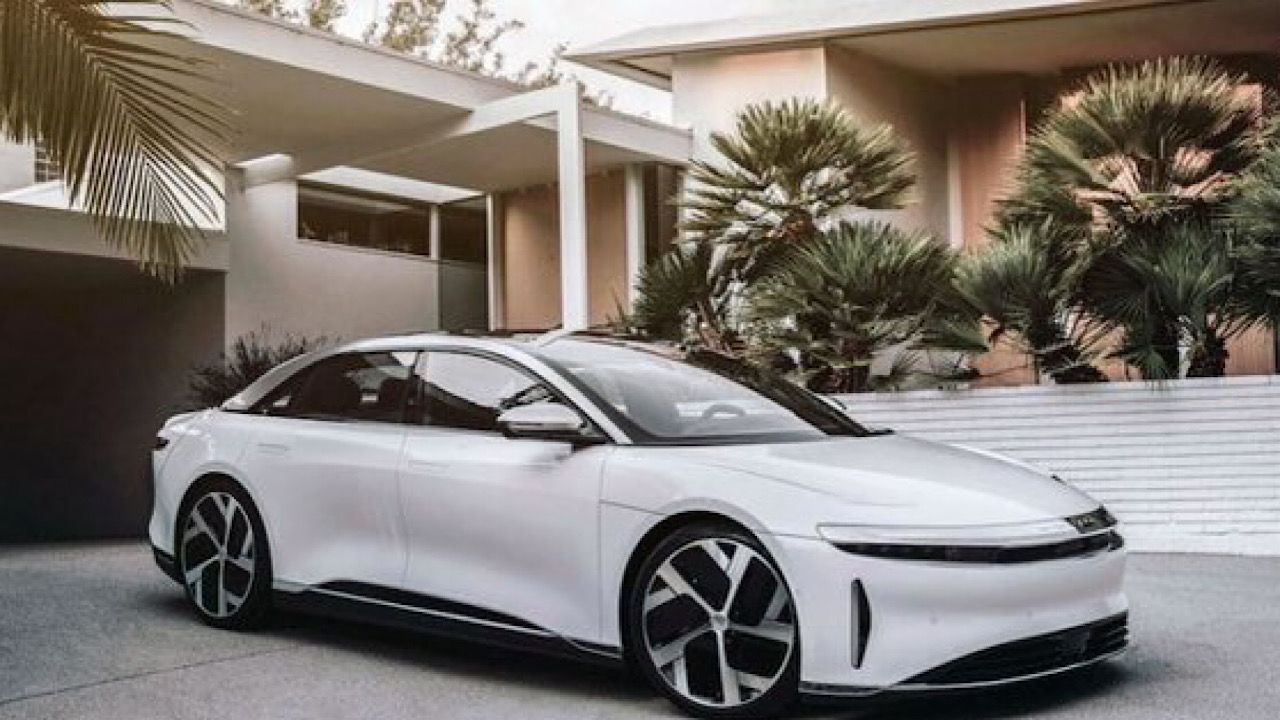 “لوسيد” تعتزم إطلاق أول سيارة كهربائية من مصنعها في المملكة سبتمبر المقبل