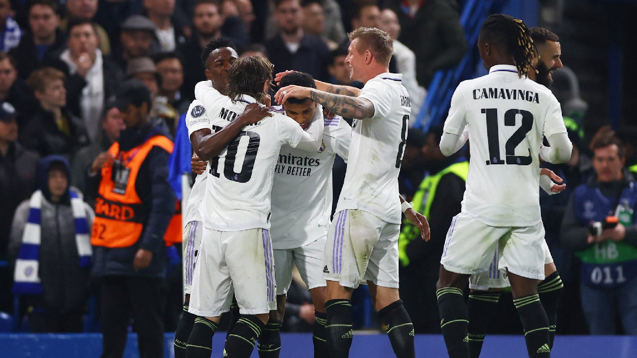ريال مدريد وميلان يتأهلان لنصف نهائي دوري أبطار أوروبا