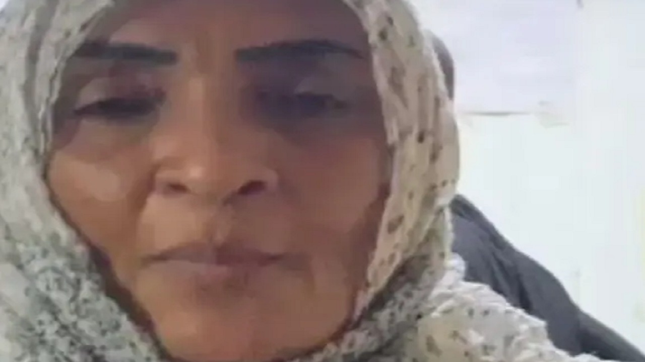 بالفيديو .. طبيبة سودانية: نحن ندوخ والجرحى يأتون باستمرار