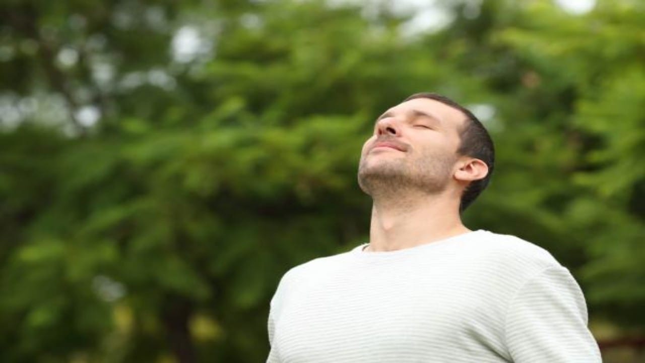 أسلوب تنفس قد يساعد في تقليل خطر الإصابة بالزهايمر