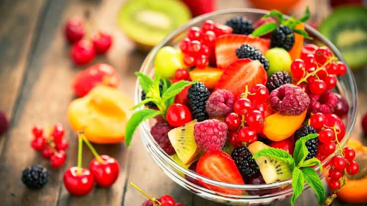 الفاكهة لا ترفع نسبة السكر في الدم سريعًا