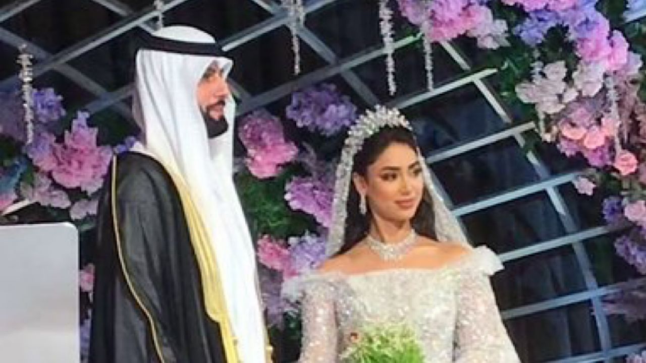 الإعلامية رحاب عبدالله بإطلالة تشبه الأميرات في حفل زفافها .. فيديو