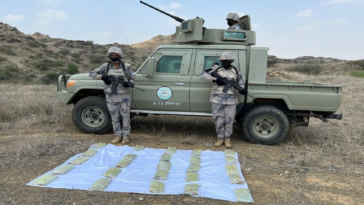 إحباط تهريب 27.5 كيلوجراماً من مادة الحشيش المخدر بجازان