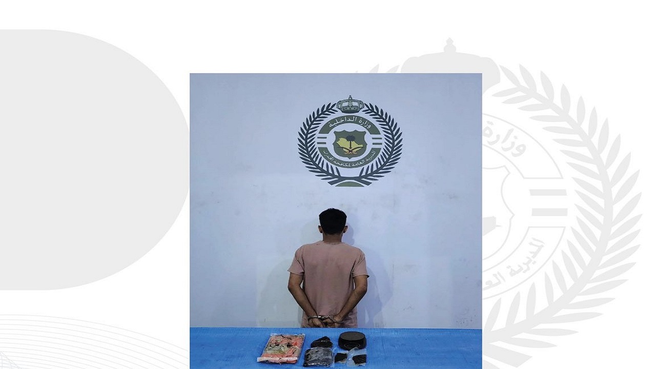 القبض على مقيم لترويجه مادة الحشيش المخدر بجدة