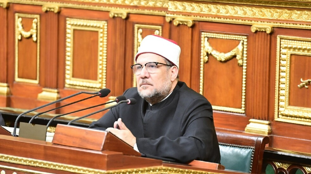 برلماني مصري لوزير الأوقاف : اتق الله وارحل