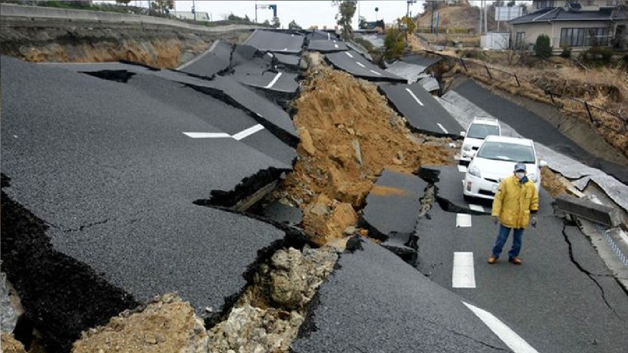 زلزال قوي يضرب جزيرة باليابان