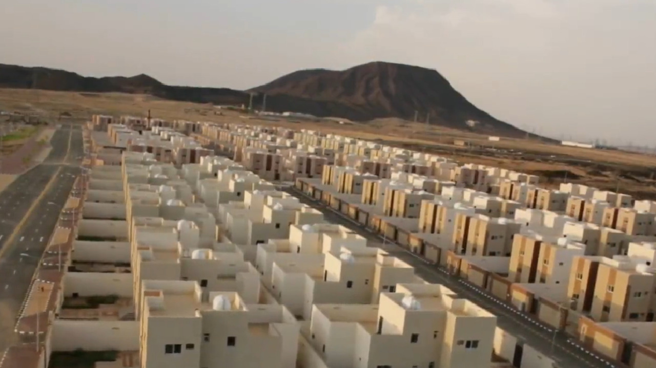 قريبا.. طرح 50 ألف وحدة سكنية موزعة على مناطق المملكة (فيديو)