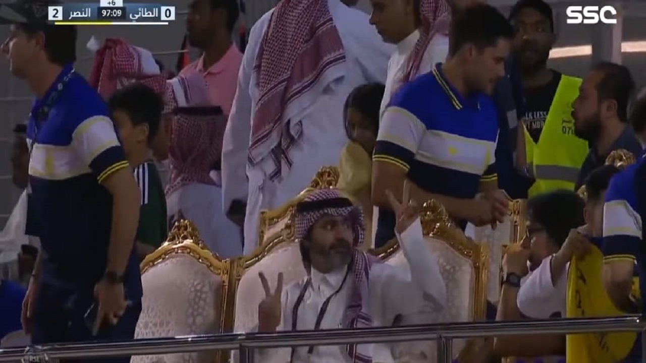 ردة فعل نائب رئيس النصر بعد تعادل الهلال مع الاتحاد (فيديو)