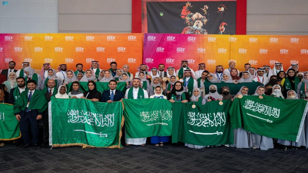 منتخب العلوم والهندسة يصل إلى الرياض بعد حصوله على 27 جائزة عالمية في “آيسف 2023”