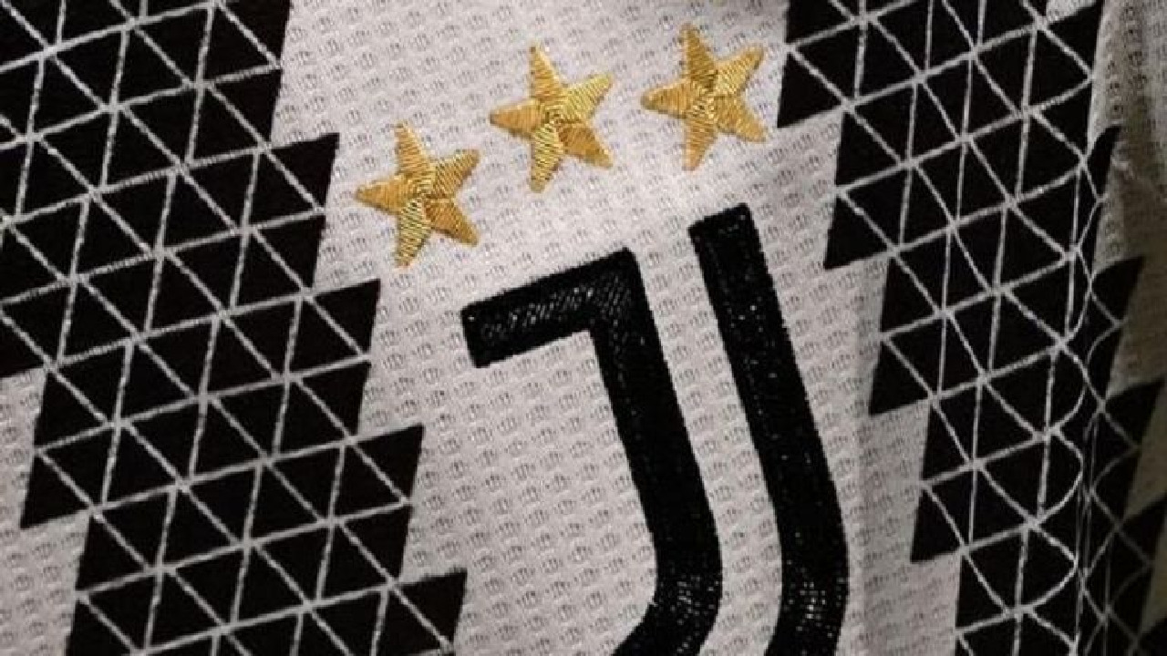 رسمياً خصم 10 نقاط من رصيد يوفنتوس في الدوري الإيطالي