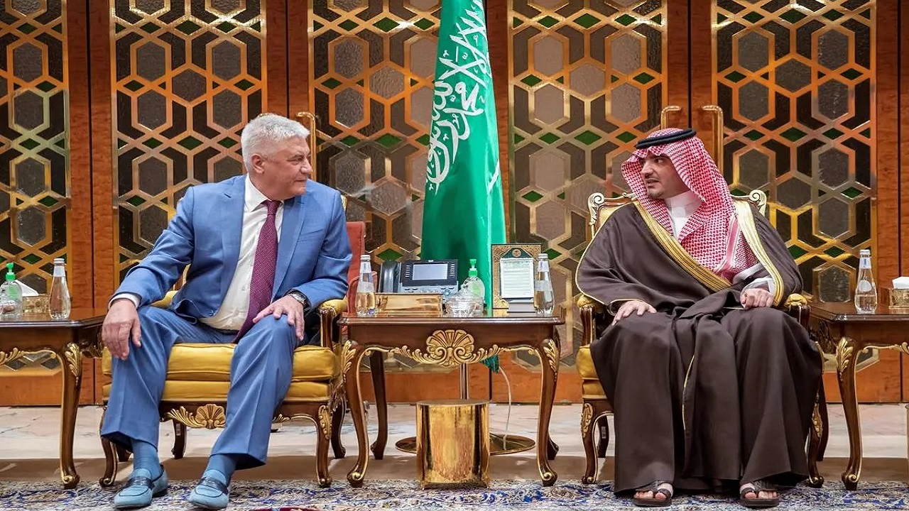 وزير الداخلية الروسي يصل الرياض