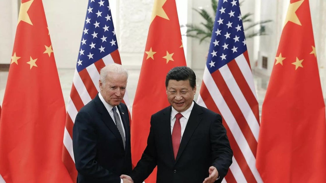 بايدن يأمل لقاء الرئيس الصيني بعدما وصفه بالديكتاتور