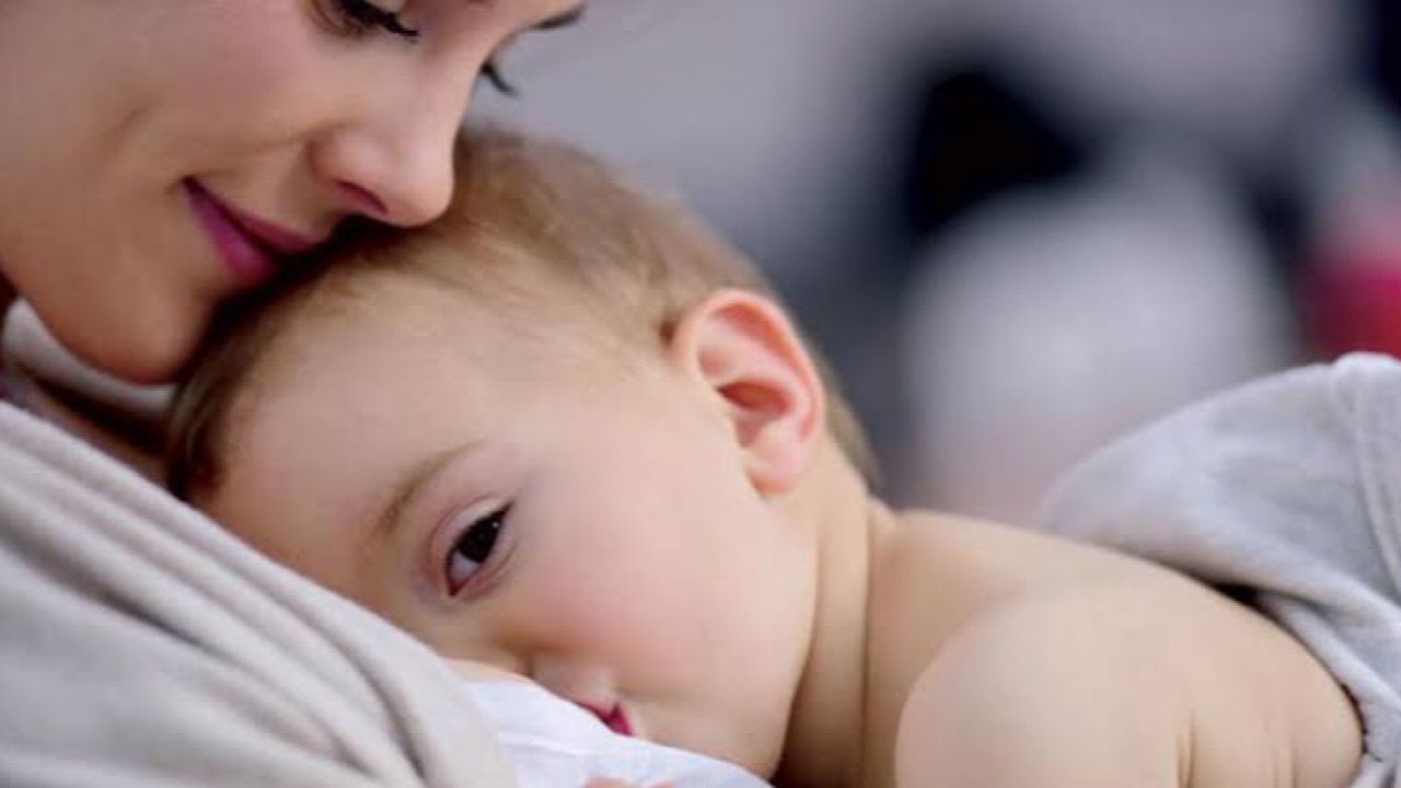 الكشف عن العوامل المؤثرة على فترة الرضاعة