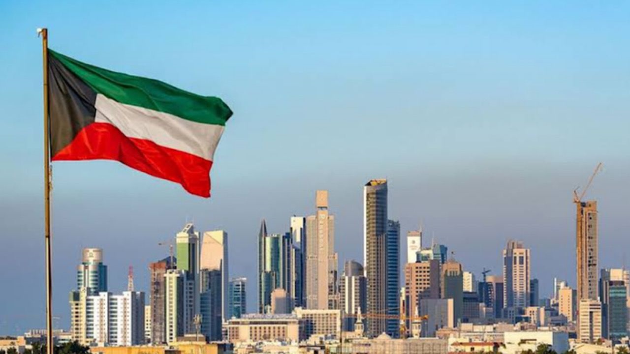 السلطات الكويتية تحقق في حادث تسمم بالجيش