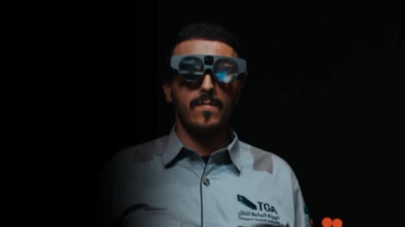نظارة افتراضية للتحقق من نظامية المركبات خلال الحج .. فيديو    