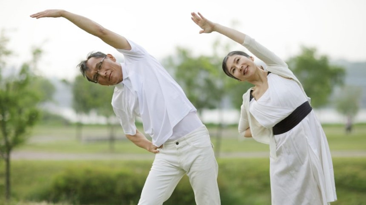 تمرين ياباني يساعد على إطالة العمر