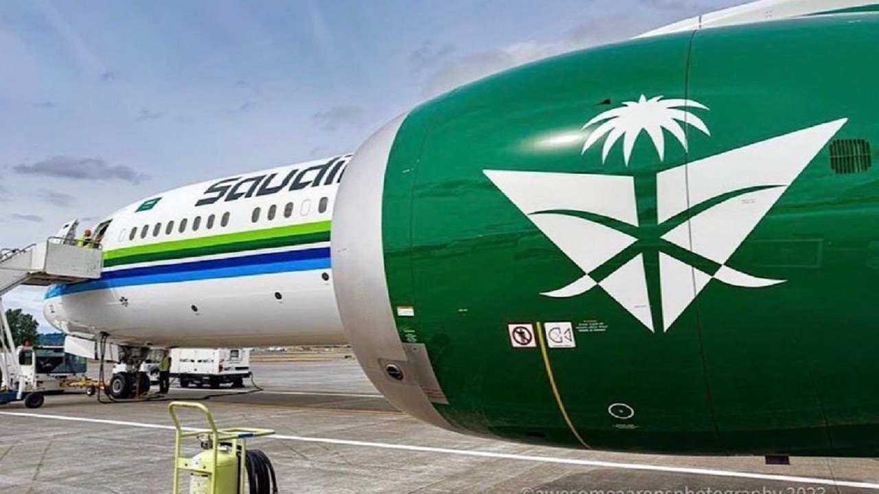 تطورات صبغ طائرات الخطوط السعودية بصبغة الثمانينات..صورة