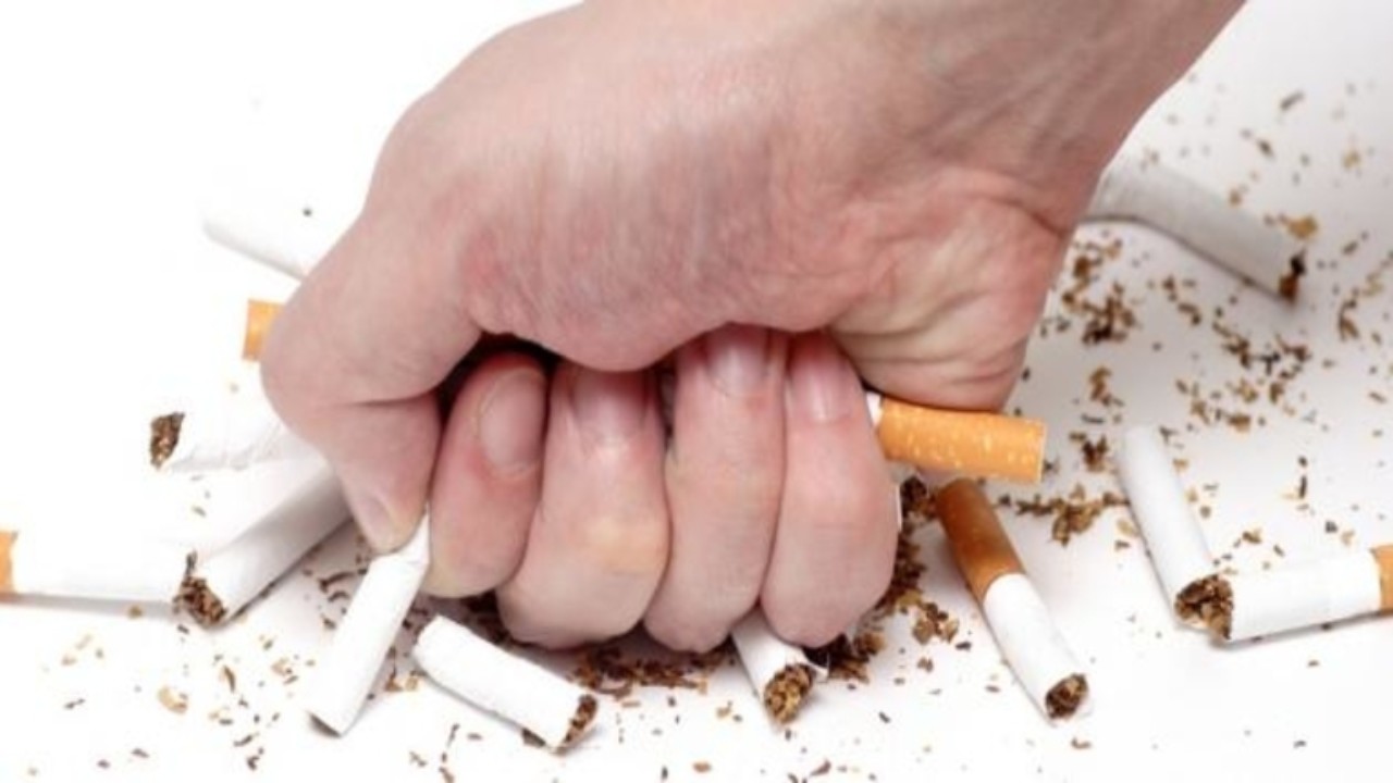 مختص يكشف عن الطرق الفعالة للإقلاع عن التدخين