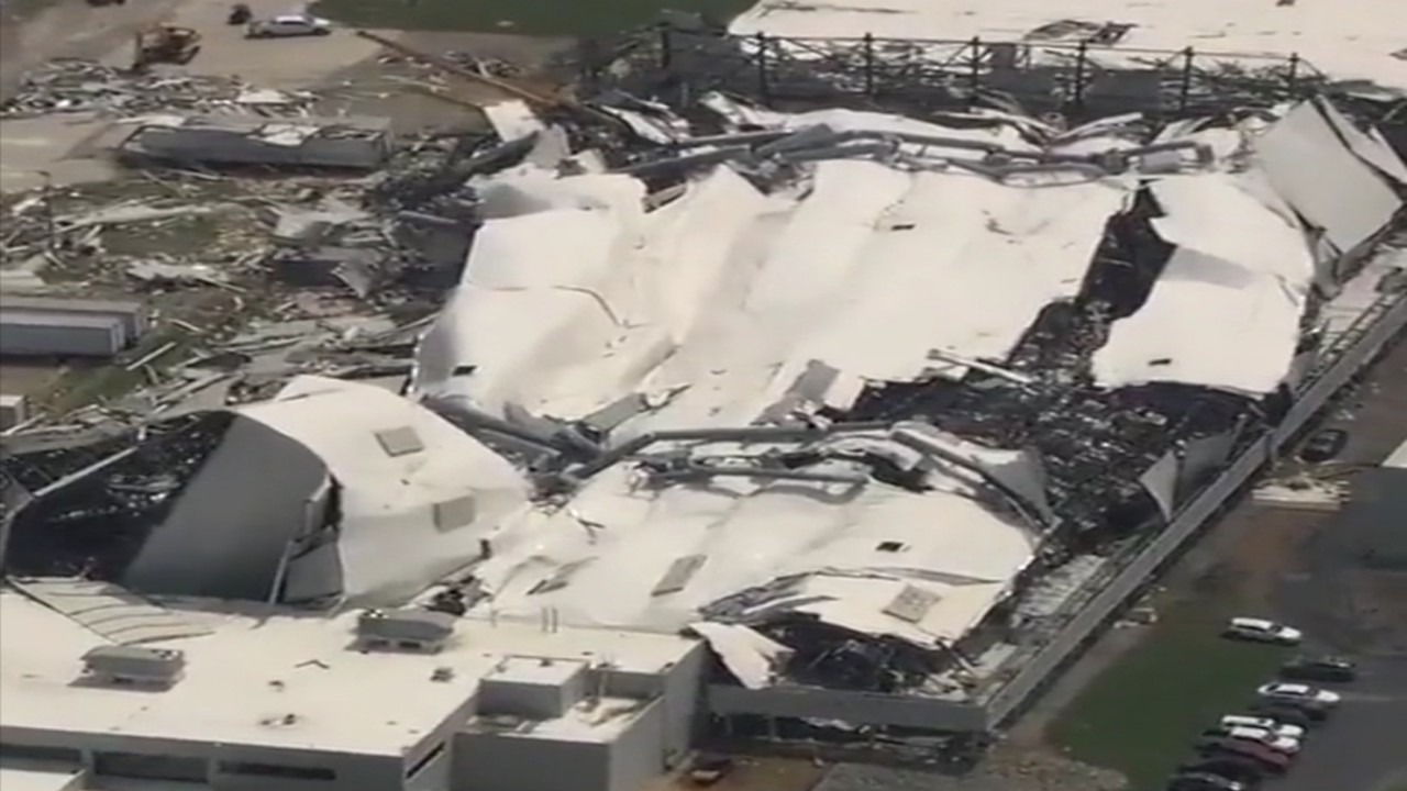 إعصار يُدمّر مصنع فايزر للأدوية.. فيديو