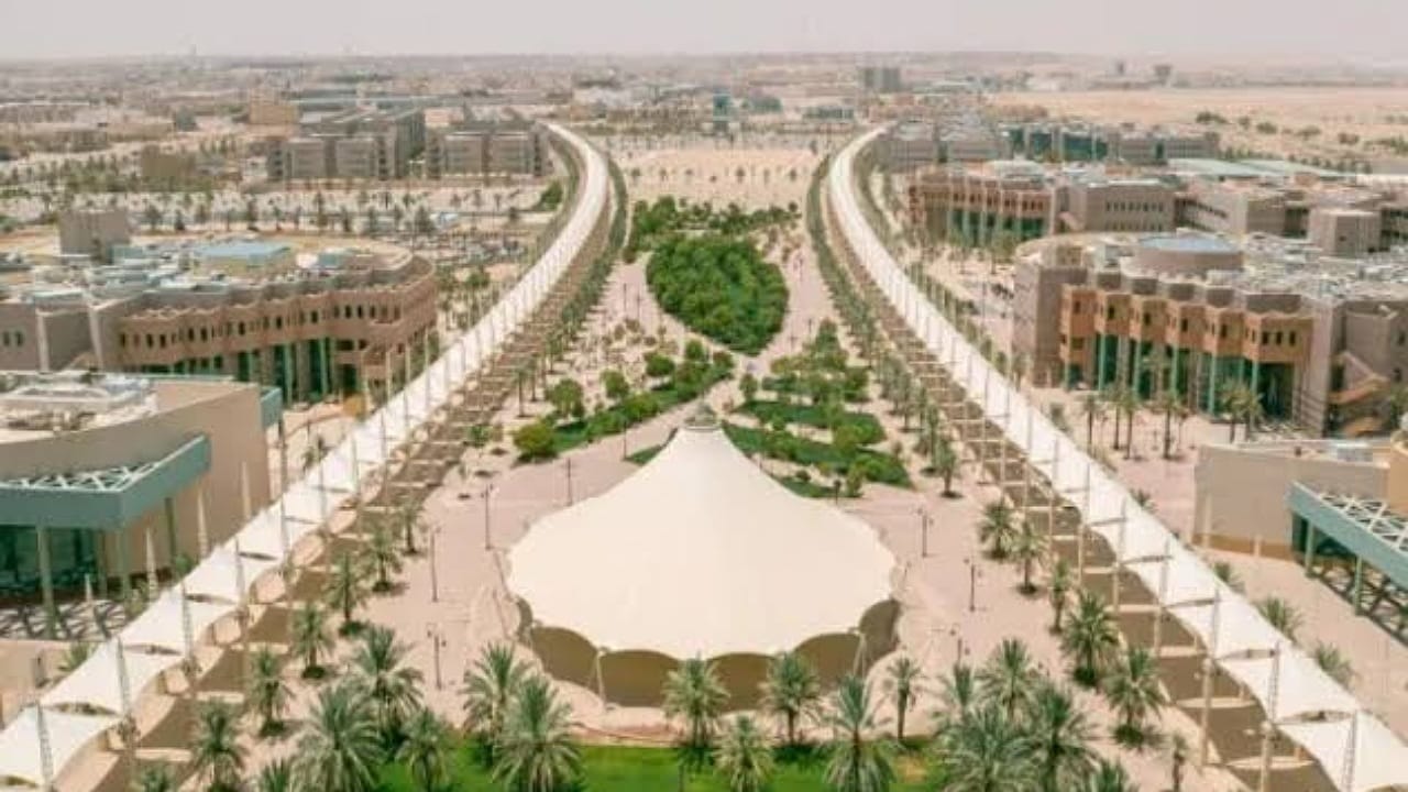 جامعة الأمير سطام بن عبدالعزيز تعتمد نظام الفصلين الدراسيين
